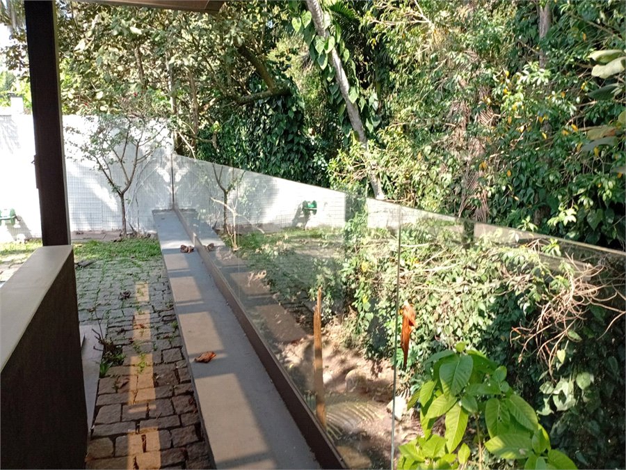 Casa de Vila à venda com 4 suítes em Granja Julieta, São Paulo, SP