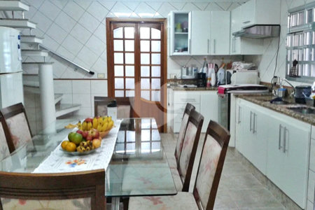 Sobrado à venda com 2 quartos em Parada Inglesa, São Paulo, SP