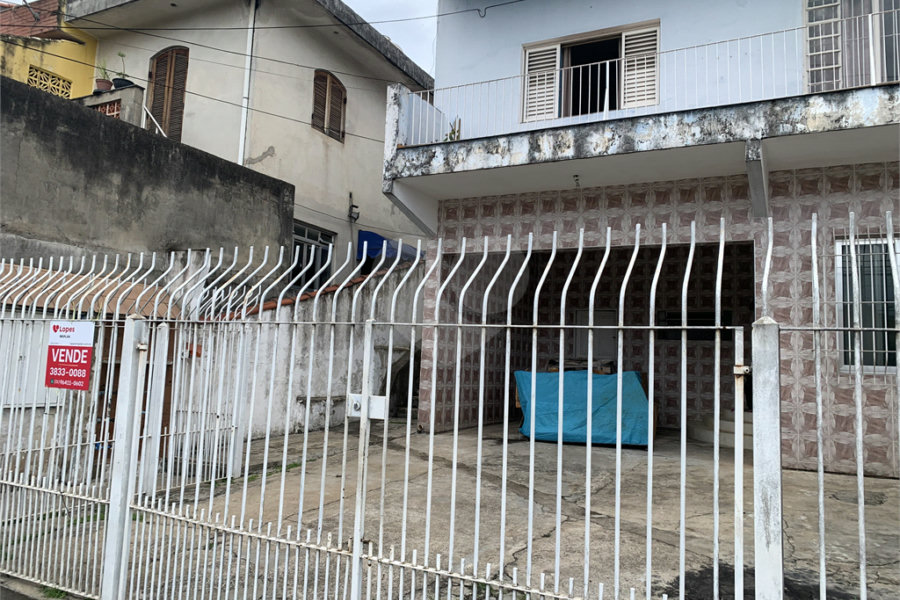Casa à venda com 3 quartos, sendo 1 suíte,  em Parque Maria Domitila, São Paulo, SP