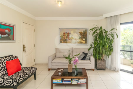 Apartamento à venda com 3 quartos, sendo 1 suíte,  em Vila Clementino, São Paulo, SP