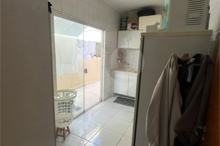 Casa à venda com 4 quartos, sendo 1 suíte, em Vila Santa Maria (vila Xavier), Araraquara, SP