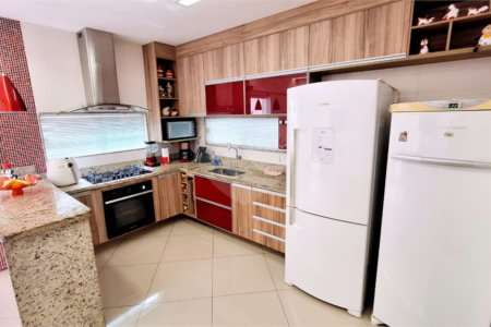 Casa à venda com 2 suítes no condomínio Residencial Vale das Palmeiras, Rio de Janeiro - RJ