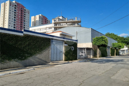 Terreno à venda em Campo Grande, São Paulo, SP