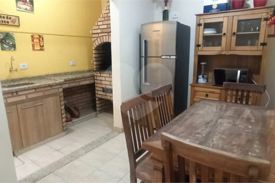Sobrado à venda com 3 suítes em Vila Mazzei, São Paulo, SP