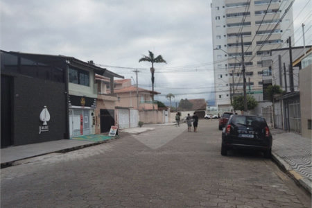 Apartamento à venda com 2 suítes em Aviação, Praia Grande, SP