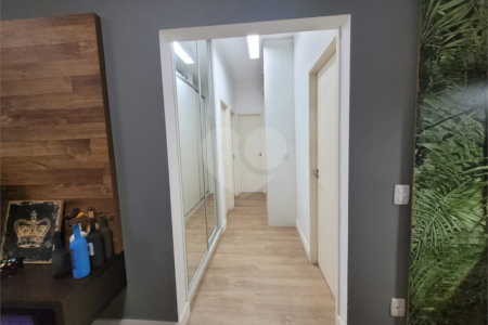Apartamento à venda com 3 quartos, sendo 1 suíte, no Centro, Vinhedo, SP