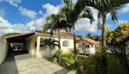 Casa à venda com 4 quartos em Santa Cruz, Rio de Janeiro, RJ
