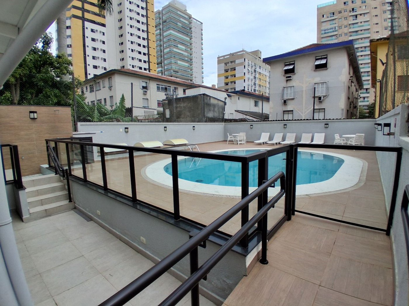 Apartamento com 3 dormitórios para alugar, 135 m² por R$ 6.500,00/mês - Pompéia - Santos/SP