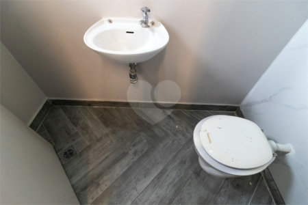 Apartamento à venda com 3 quartos, sendo 1 suíte,  em Indianópolis, São Paulo, SP