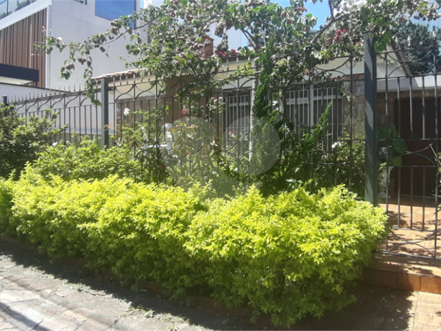 Casa Térrea à venda com 3 quartos, sendo 1 suíte,  em Jardim São Bento, São Paulo, SP