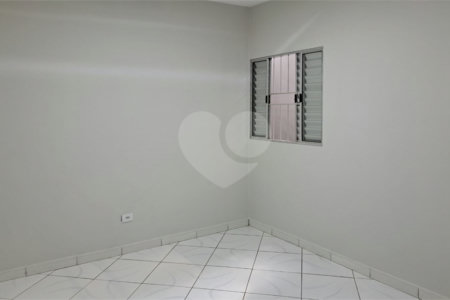 Casa à venda com 2 quartos em Jardim Vitória, Mairinque, SP