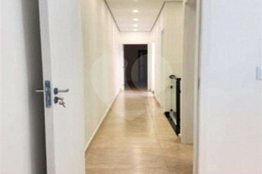 Casa à venda com 1 quarto, sendo 2 suítes, no condomínio Residencial Oliveira, São Paulo - SP