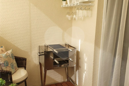 Apartamento à venda com 3 quartos, sendo 1 suíte,  em Mooca, São Paulo, SP