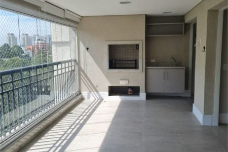 Apartamento à venda com 4 quartos, sendo 3 suítes, em Vila Andrade, São Paulo, SP