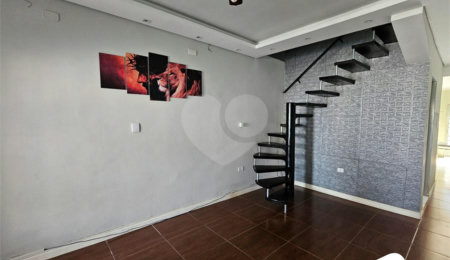 Casa à venda com 2 quartos em Jardim Vitória, Mairinque, SP
