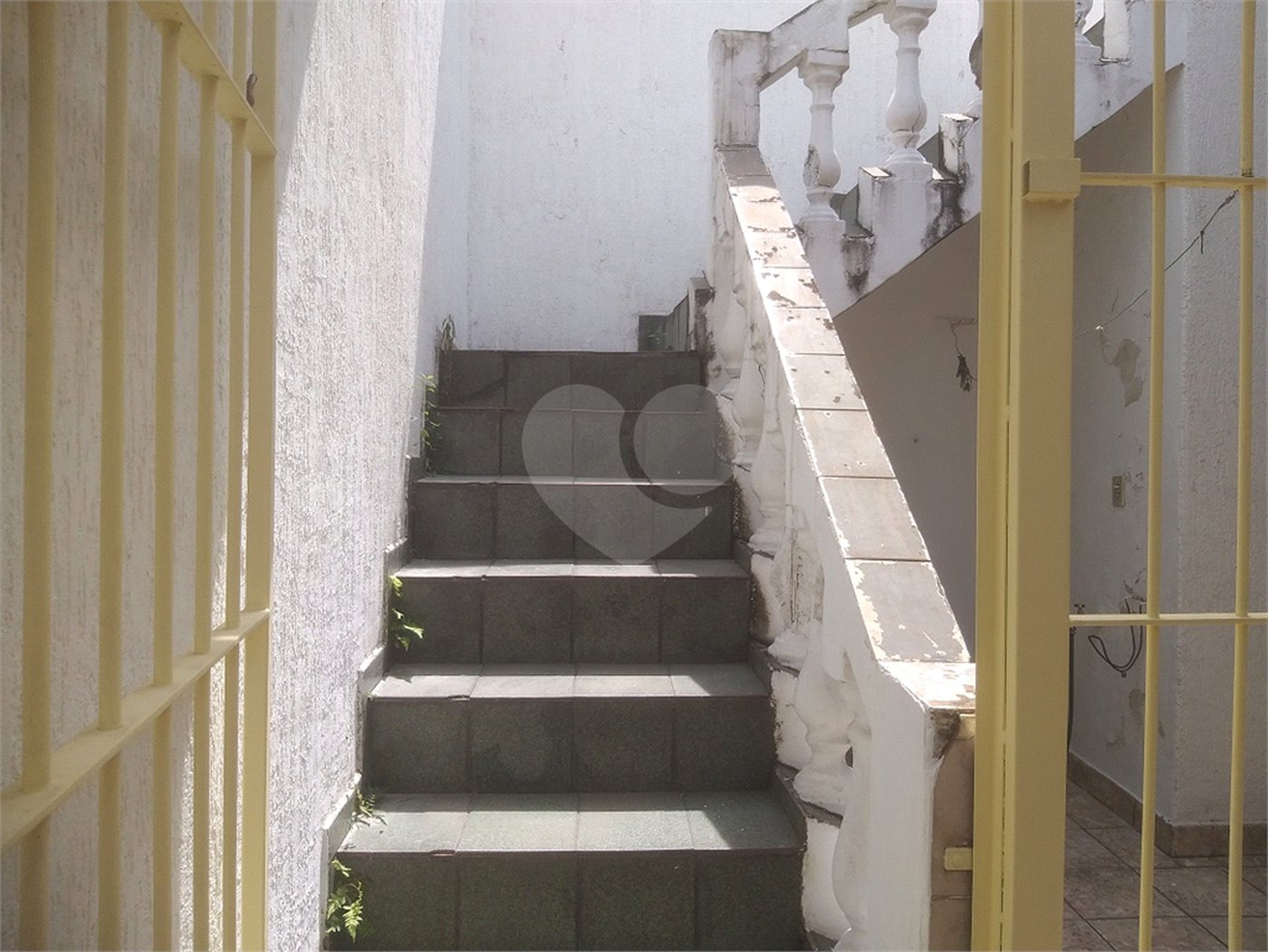 Casa à venda com 2 quartos, sendo 1 suíte, em Vila Gustavo, São Paulo, SP