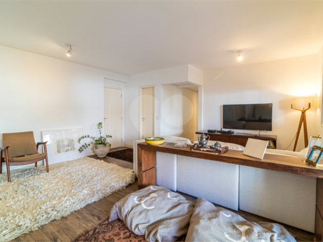 Apartamento à venda com 3 suítes em Vila Mascote, São Paulo, SP