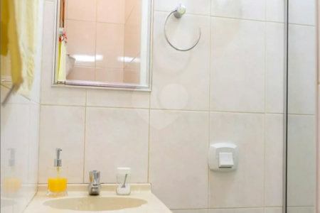 Sobrado à venda com 2 suítes em Vila Medeiros, São Paulo, SP
