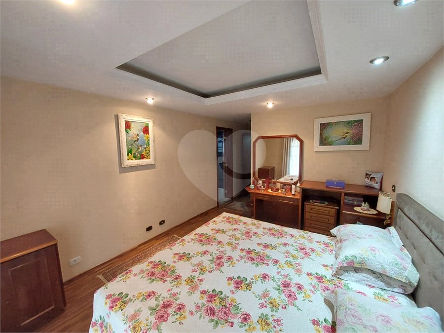 Casa à venda com 3 suítes em Vila Pereira Barreto, São Paulo, SP