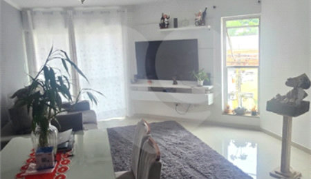 Apartamento à venda com 2 quartos, sendo 1 suíte,  em Vila Monumento, São Paulo, SP