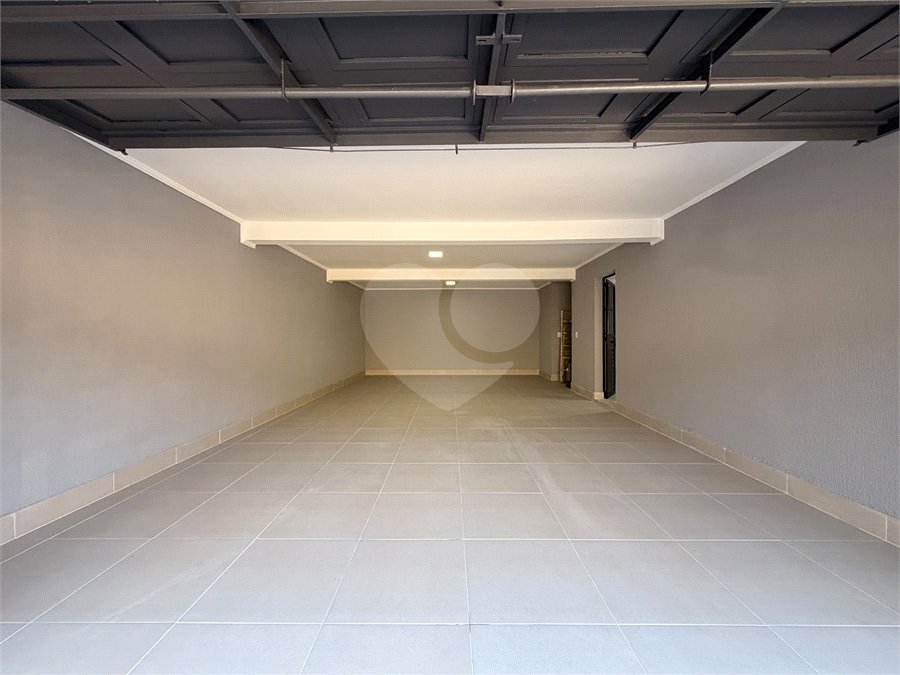 Casa à venda com 5 quartos, sendo 4 suítes, em Vila Rosália, Guarulhos, SP