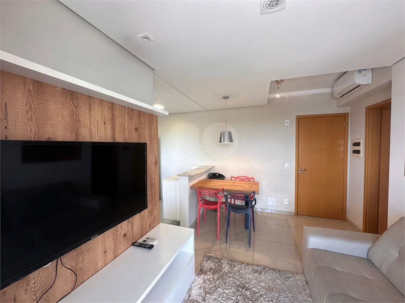 Apartamento mobiliado para alugar com 1 quarto em Centro - Piracicaba - SP