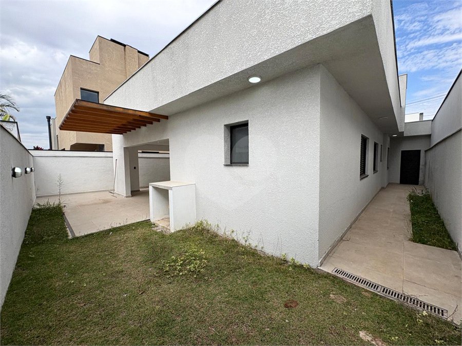Casa à venda com 3 quartos, sendo 1 suíte,  no condomínio Cyrela Landscape Esplanada, Votorantim - SP
