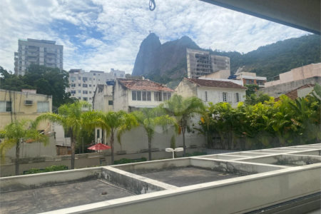 Apartamento à venda com 2 quartos, sendo 1 suíte,  em Botafogo, Rio de Janeiro, RJ