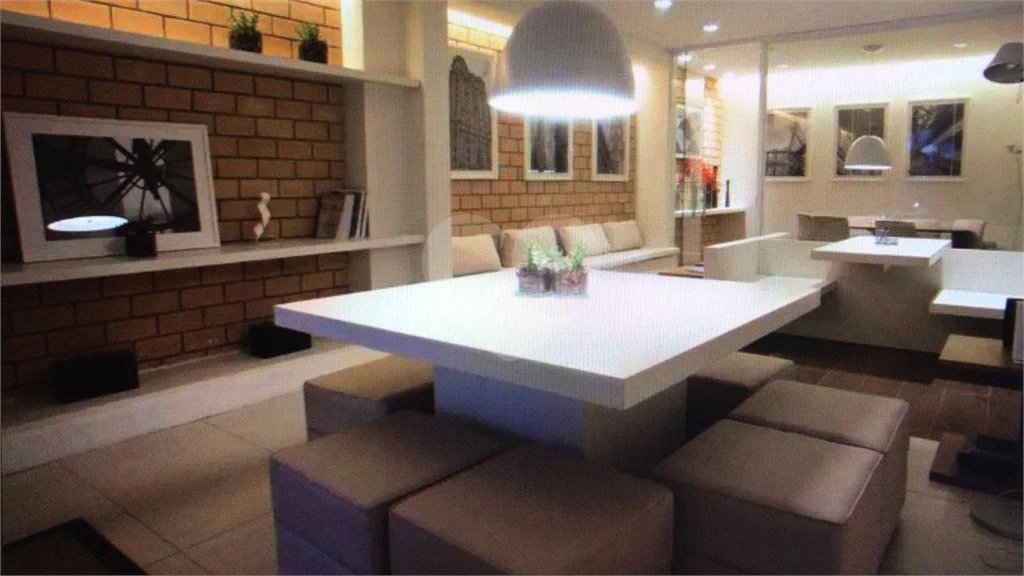 Apartamento com 204m² com 4 Quartos 4 Suítes à Venda na Mooca | Condomínio Villa Solare - Luzes da Mooca,