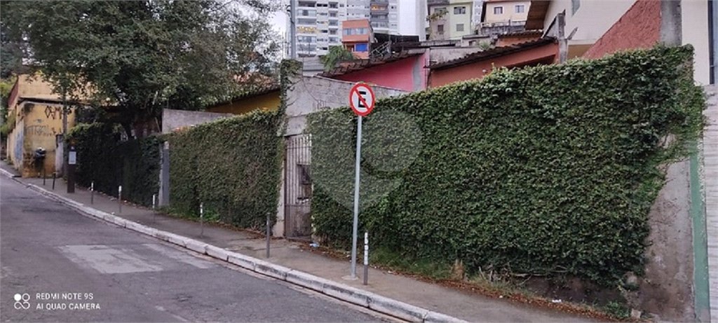 Casa à venda com 3 quartos em Jardim das Palmas, São Paulo, SP
