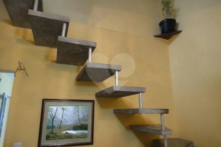 Casa à venda com 3 quartos, sendo 2 suítes, em Jardim Taboão, São Paulo, SP