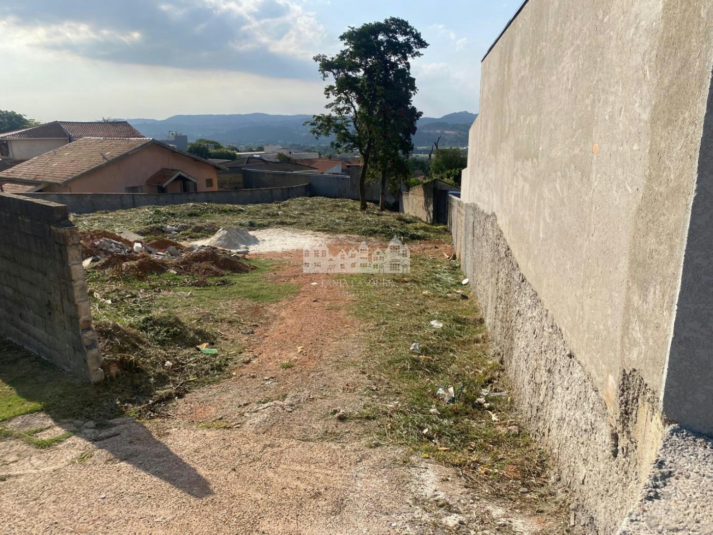 Terreno à venda em Jardim dos Pinheiros, Atibaia, SP