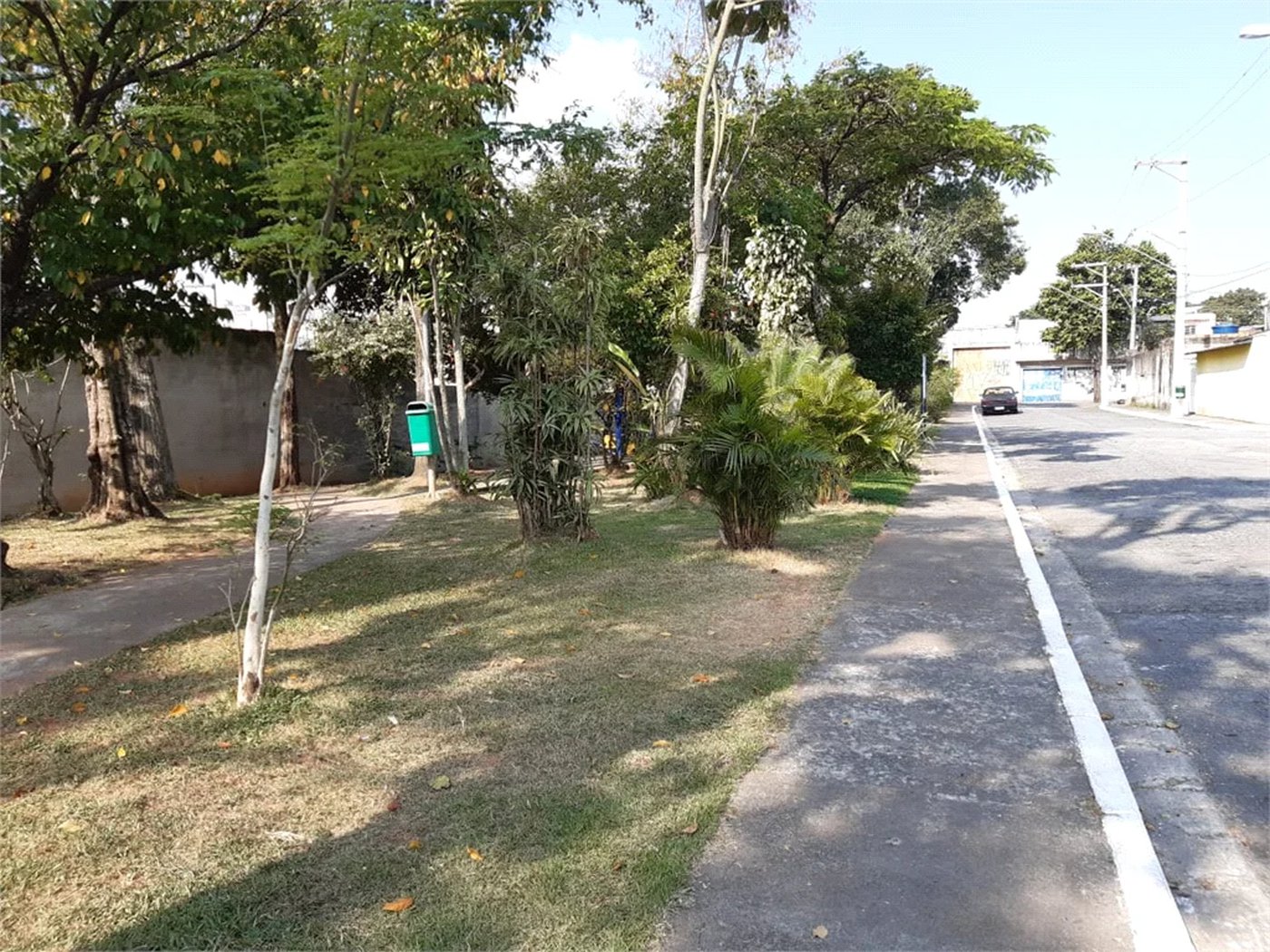 Casa Térrea à venda com 4 quartos em Vila Ernesto, São Paulo, SP