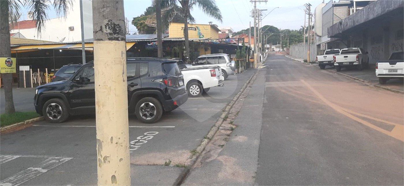 Salão à venda no Centro, Vinhedo, SP