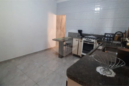 Chácara à venda com 5 quartos, sendo 2 suítes, em Terra Preta (terra Preta), Mairiporã, SP