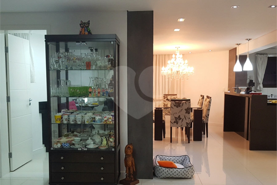 Cobertura à venda com 4 quartos, sendo 3 suítes,  em Santana, São Paulo, SP