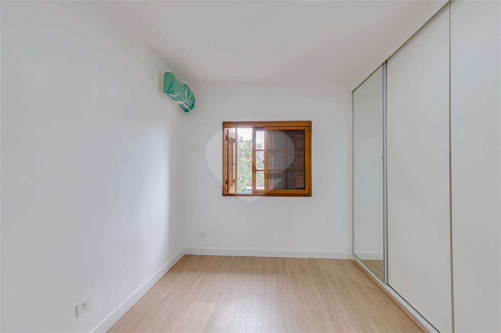 Casa de Vila à venda com 3 quartos, sendo 2 suítes, em Santo Amaro, São Paulo, SP
