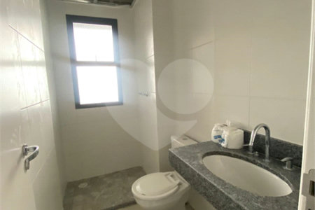 Apartamento à venda com 2 quartos, sendo 1 suíte,  em Vila Rosália, Guarulhos, SP