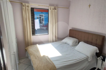 Casa à venda com 3 quartos, sendo 1 suíte, em Vila Santana, Sorocaba, SP