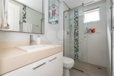 Apartamento à venda com 3 suítes em Sumarezinho, São Paulo, SP