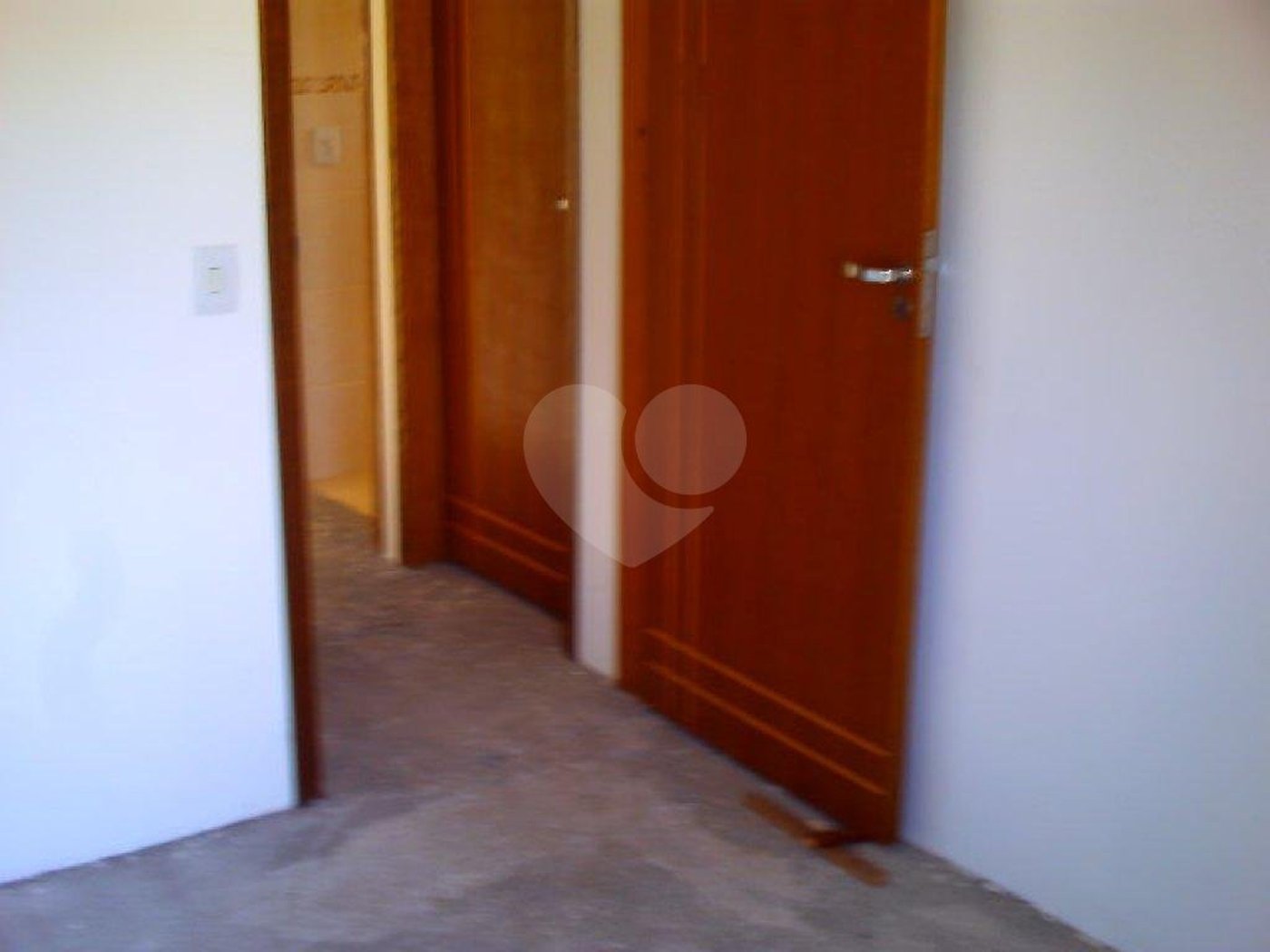 Sobrado à venda com 3 quartos, sendo 1 suíte, em Vila Irmãos Arnoni, São Paulo, SP