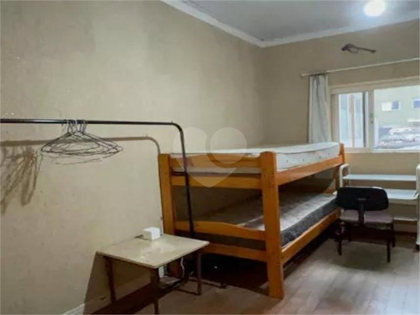 Loja à venda ou para alugar com 9 quartos, sendo 5 suítes, em Pinheiros, São Paulo, SP