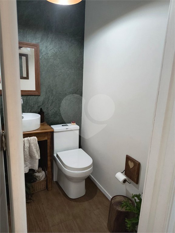 Sobrado à venda com 3 quartos, sendo 1 suíte,  em Rudge Ramos, São Bernardo do Campo, SP
