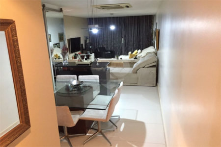 Apartamento à venda com 3 quartos, sendo 2 suítes, em Ipanema, Rio de Janeiro, RJ