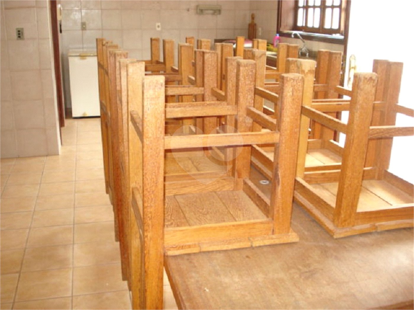 Sobrado para alugar com 5 quartos, sendo 2 suítes,  em Vila Suíça, Indaiatuba, SP