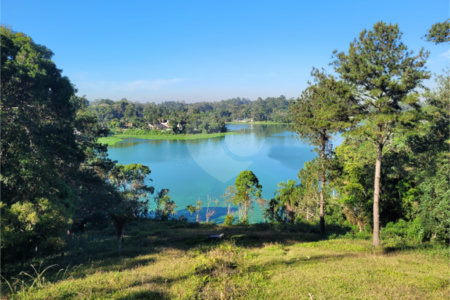 Terreno à venda em Sete Praias, São Paulo, SP