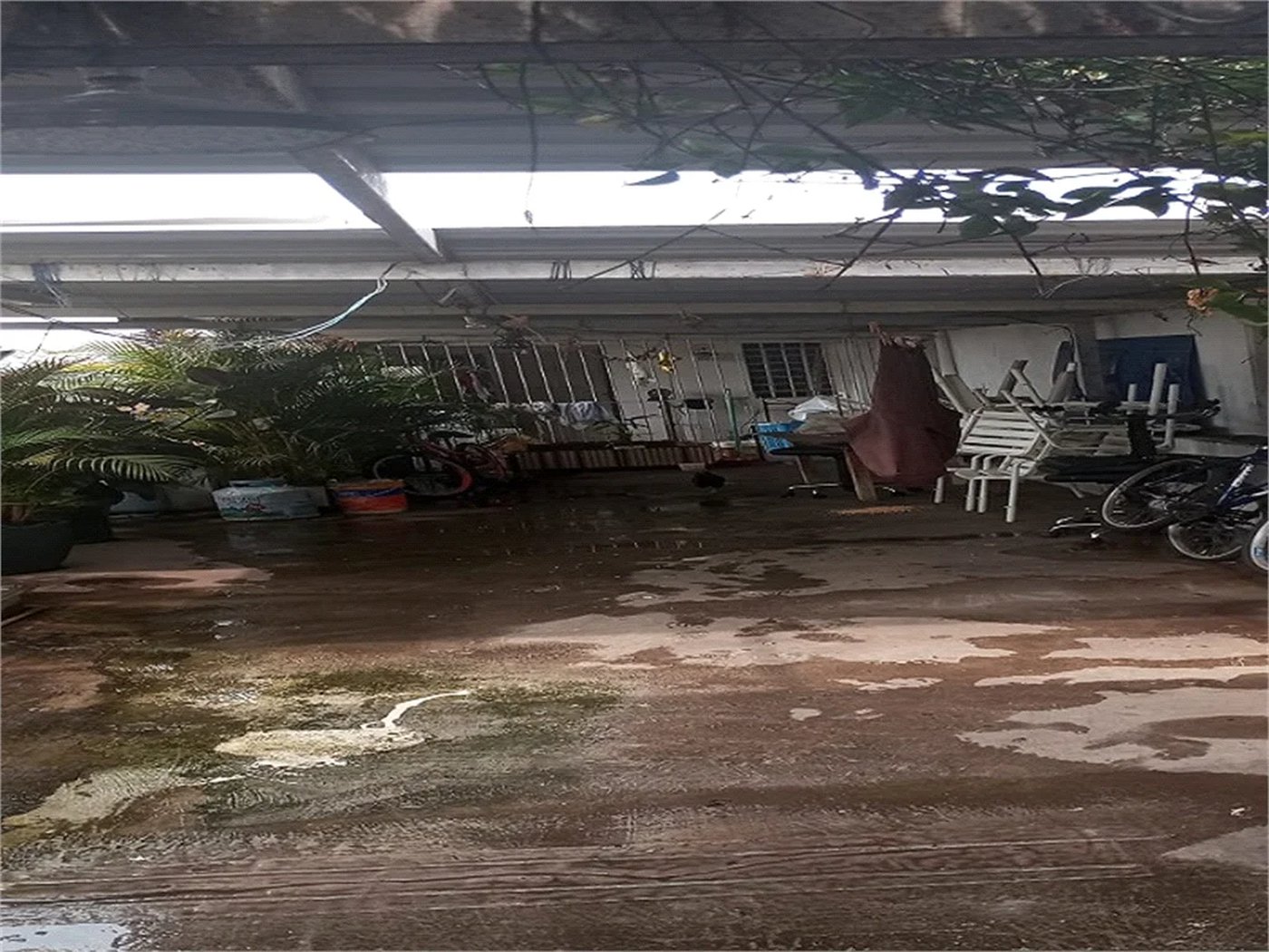 Casa à venda com 3 quartos, sendo 1 suíte,  em Lapa de Baixo, São Paulo, SP