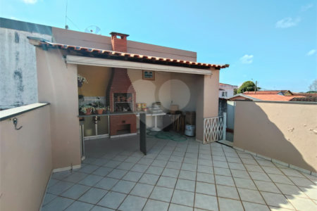 Sobrado à venda ou para alugar com 3 quartos, sendo 1 suíte,  em Jardim Itália, Itapetininga, SP