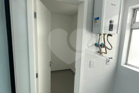 Apartamento à venda com 3 quartos, sendo 2 suítes, em Vila Regente Feijó, São Paulo, SP