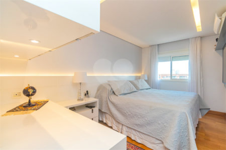 Apartamento à venda com 2 suítes em Chácara Santo Antônio, São Paulo, SP